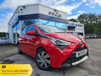 Toyota AYGO 1.0 VVT-i x-play Hatchback 5dr Petrol Manual Euro 6 (s/s) (71 ps