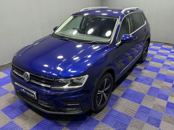 VOLKSWAGEN TIGUAN 2.0 TDI SE Navigation SUV 5dr Diesel DSG Euro 6 (s/s) (150 ps)