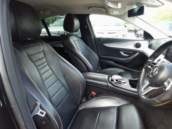 MERCEDES-BENZ E-CLASS 2.0 E220d SE Saloon 4dr Diesel G-Tronic+ Euro 6 (s/s) (194 ps)