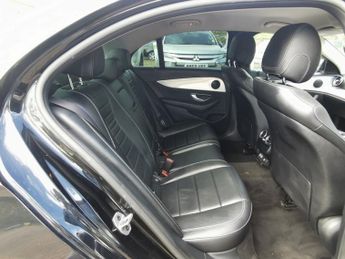 MERCEDES-BENZ E-CLASS 2.0 E220d SE Saloon 4dr Diesel G-Tronic+ Euro 6 (s/s) (194 ps)