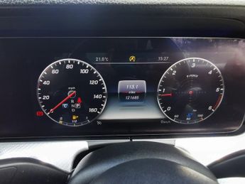 MERCEDES-BENZ E-CLASS 2.0 E220d SE Saloon 4dr Diesel G-Tronic+ Euro 6 (s/s) (194 ps)