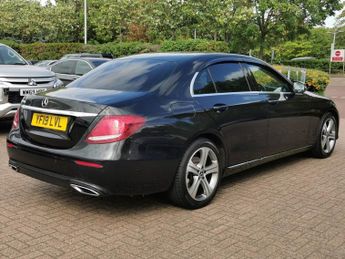 MERCEDES-BENZ E-CLASS 2.0 E220d SE Saloon 4dr Diesel G-Tronic+ Euro 6 (s/s) (194 ps)