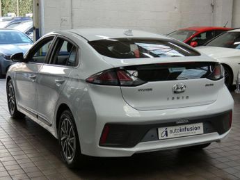 HYUNDAI IONIQ 38.3kWh Premium Hatchback 5dr Electric Auto (136 ps)