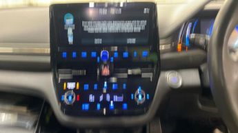 HYUNDAI IONIQ 38.3kWh Premium Hatchback 5dr Electric Auto (136 ps)