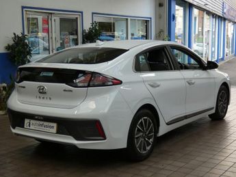 HYUNDAI IONIQ 38.3kWh Premium Hatchback 5dr Electric Auto (136 ps)
