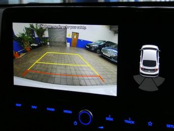 HYUNDAI IONIQ 38.3kWh Premium Hatchback 5dr Electric Auto (136 ps)