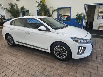 HYUNDAI IONIQ 38.3kWh Premium Hatchback 5dr Electric Auto (136 ps)