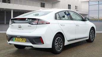 HYUNDAI IONIQ 38.3kWh Premium Hatchback 5dr Electric Auto (136 ps)