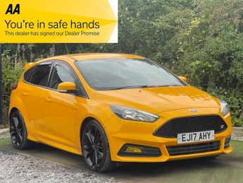 Ford Focus 2.0T EcoBoost ST-2 Hatchback 5dr Petrol Manual Euro 6 (s/s) (250