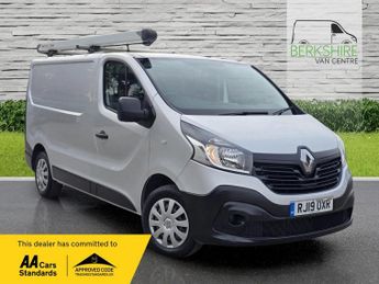 Renault Trafic 1.6 dCi 27 Business Panel Van 5dr Diesel Manual SWB Standard Roo