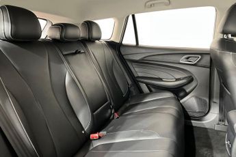 MG MG 5 61.1kWh Exclusive Long Range Estate 5dr Electric Auto (156 ps) T