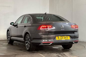 VOLKSWAGEN PASSAT 1.4 TSI 13kWh GTE Saloon 4dr Petrol Plug-in Hybrid DSG Euro 6 (s