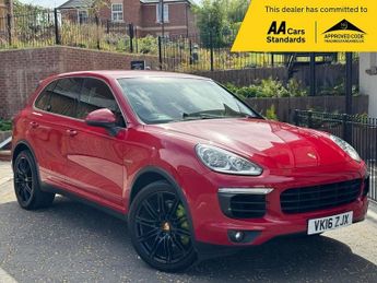 Porsche Cayenne 3.0 S E-HYBRID TIPTRONIC 5d 333 BHP