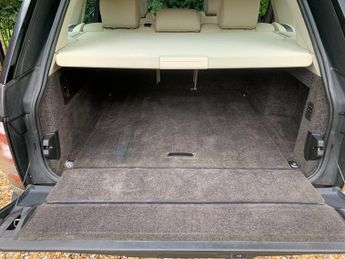 LAND ROVER RANGE ROVER 4.4 SDV8 AUTOBIOGRAPHY 5d 339 BHP