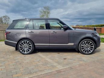 LAND ROVER RANGE ROVER 4.4 SDV8 AUTOBIOGRAPHY 5d 339 BHP
