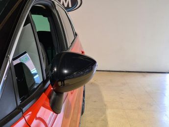 VAUXHALL CROSSLAND 1.5 Turbo D Elite SUV 5dr Diesel Auto Euro 6 (s/s) (120 ps)