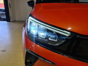VAUXHALL CROSSLAND 1.5 Turbo D Elite SUV 5dr Diesel Auto Euro 6 (s/s) (120 ps)