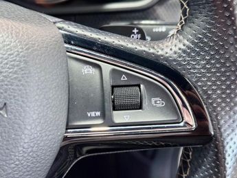 SKODA SUPERB 1.5 TSI ACT SportLine Estate 5dr Petrol DSG Euro 6 (s/s) (150 ps