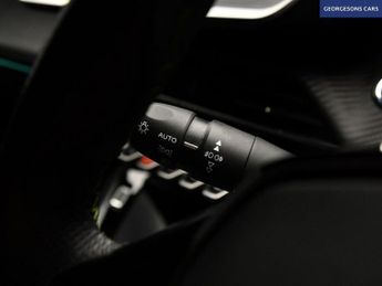 PEUGEOT E-2008 50kWh GT SUV 5dr Electric Auto (136 ps)