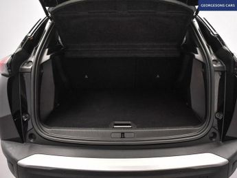 PEUGEOT E-2008 50kWh GT SUV 5dr Electric Auto (136 ps)