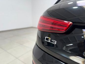 AUDI Q3 2.0 TDI S line Plus SUV 5dr Diesel S Tronic quattro Euro 6 (s/s)