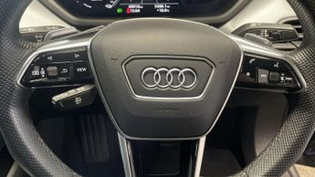 AUDI E-TRON GT 93.4kWh Saloon 4dr Electric Auto quattro (476 ps)