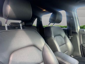 MERCEDES-BENZ B-CLASS Electric Art MPV 5dr Electric Auto (179 ps)