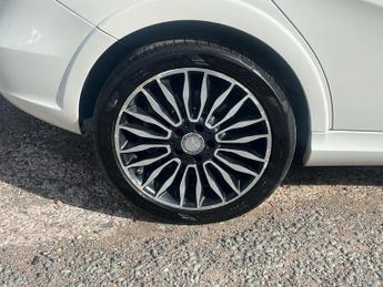 MERCEDES-BENZ B-CLASS Electric Art MPV 5dr Electric Auto (179 ps)