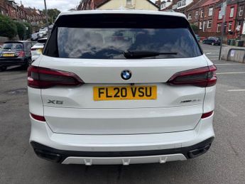 BMW X5 3.0 XDRIVE45E M SPORT 5d 389 BHP