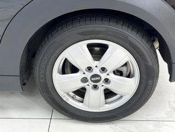 MINI HATCH 1.5 Cooper Classic Hatchback 3dr Petrol Steptronic Euro 6 (s/s) 