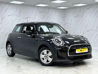 MINI HATCH 1.5 Cooper Classic Hatchback 3dr Petrol Steptronic Euro 6 (s/s) 