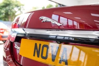 JAGUAR XF 2.2d Premium Luxury Saloon 4dr Diesel Auto Euro 5 (s/s) (200 ps)