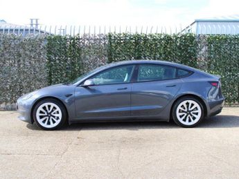 TESLA Model 3 (Dual Motor) Long Range Saloon 4dr Electric Auto 4WDE (346 ps)