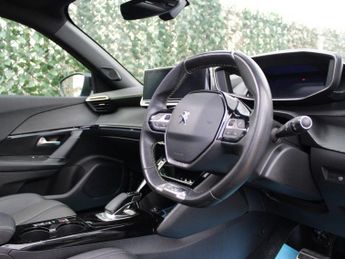 PEUGEOT E-2008 50kWh GT Line SUV 5dr Electric Auto (136 ps)