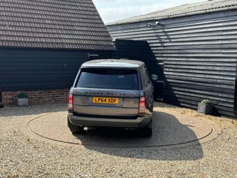LAND ROVER RANGE ROVER 4.4 SD V8 Vogue SE SUV 5dr Diesel Auto 4WD Euro 5 (339 ps)