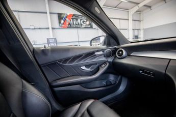 MERCEDES-BENZ C-CLASS 2.1 C220d AMG Line Estate 5dr Diesel G-Tronic+ Euro 6 (s/s) (170