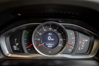 VOLVO XC60 2.0 D4 SE Nav SUV 5dr Diesel Auto Euro 6 (s/s) (190 ps)