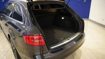 AUDI A4 AVANT 2.0 TDI S line Estate 5dr Diesel Multitronic Euro 5 (s/s) (150 p