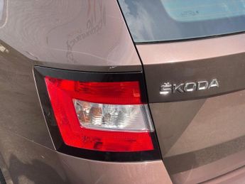 SKODA FABIA 1.2 TSI SE Estate 5dr Petrol DSG Euro 6 (s/s) (110 ps)