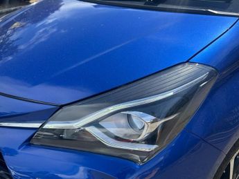 TOYOTA YARIS 1.5 VVT-h Excel Hatchback 5dr Petrol Hybrid E-CVT Euro 6 (s/s) (