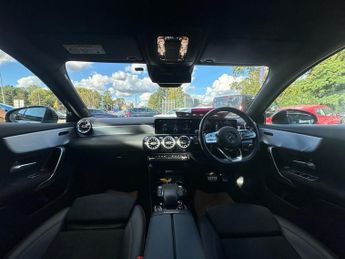 MERCEDES-BENZ A-CLASS 2.0 A250 AMG Line (Premium 2) Hatchback 5dr Petrol 7G-DCT Euro 6