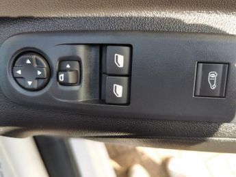 PEUGEOT E-PARTNER 800 50kWh Professional Premium Standard Panel Van 6dr Electric A