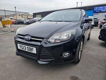 Ford Focus 1.0T EcoBoost Zetec Hatchback 5dr Petrol Manual Euro 5 (s/s) (12