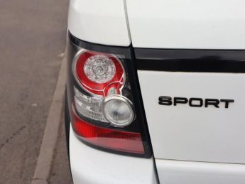 LAND ROVER RANGE ROVER SPORT 3.0 SD V6 HSE SUV 5dr Diesel Auto 4WD Euro 5 (255 bhp)