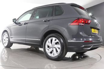 VOLKSWAGEN TIGUAN 1.5 TSI Life SUV 5dr Petrol DSG Euro 6 (s/s) (150 ps)