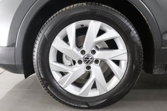 VOLKSWAGEN TIGUAN 1.5 TSI Life SUV 5dr Petrol DSG Euro 6 (s/s) (150 ps)