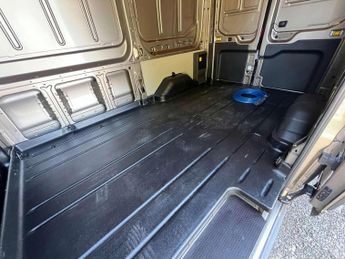 FORD TRANSIT E-Transit 350 Trend