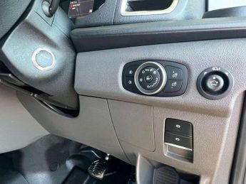 FORD TRANSIT E-Transit 350 Trend