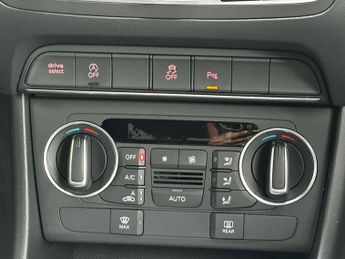 AUDI Q3 2.0 TDI S line Plus SUV 5dr Diesel S Tronic quattro Euro 6 (s/s)