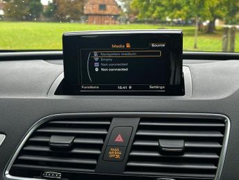 AUDI Q3 2.0 TDI S line Plus SUV 5dr Diesel S Tronic quattro Euro 6 (s/s)